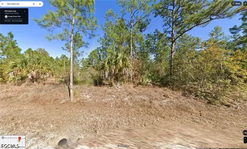 1220 Calvin Ave, Lehigh Acres, FL 33972