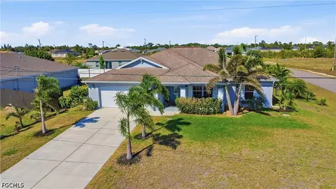 4301 NE 9th Pl, Cape Coral, FL 33909