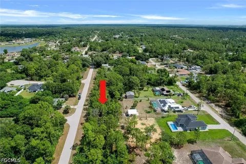 414 Hamilton Ave, Lehigh Acres, FL 33972