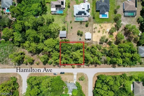 414 Hamilton Ave, Lehigh Acres, FL 33972 photo 3