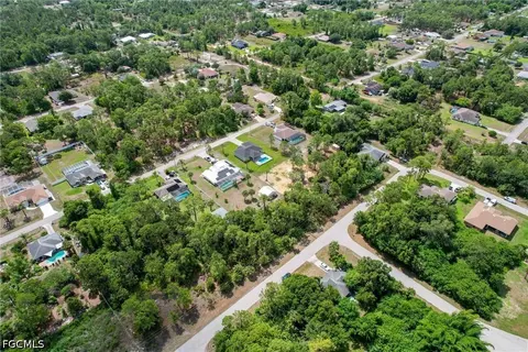 414 Hamilton Ave, Lehigh Acres, FL 33972 photo 16
