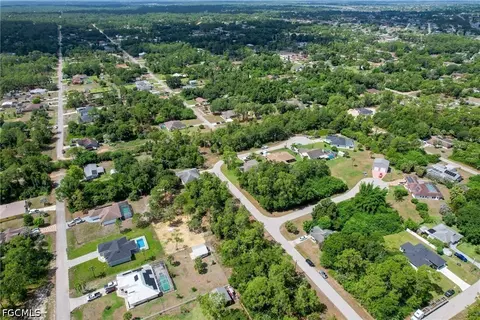 414 Hamilton Ave, Lehigh Acres, FL 33972 photo 13