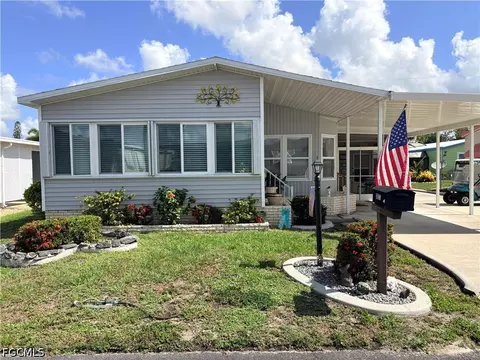 3021 Artesian Ln, North Fort Myers, FL 33917