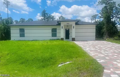 940 Berg St E, Lehigh Acres, FL 33974