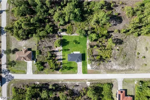 View/Area - 940 Berg St E, Lehigh Acres, FL 33974 photo 4 of 6
