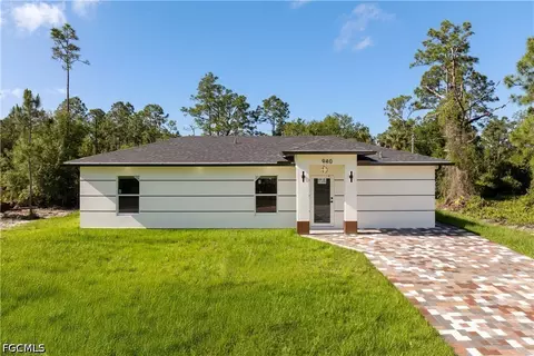 940 Berg St E, Lehigh Acres, FL 33974