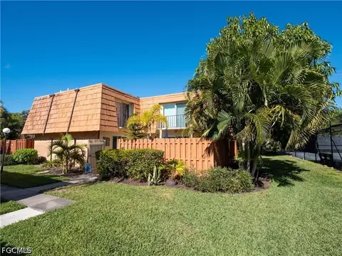 177 Park Meadows Dr #2, Fort Myers, FL 33907