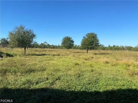 577 Kirby Thompson Rd, Fort Denaud, FL 33935