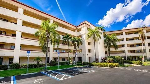 7430 Lake Breeze Dr #311, Fort Myers, FL 33907