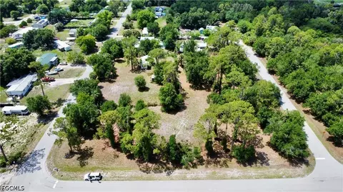 8270 Ebson Dr, North Fort Myers, FL 33917