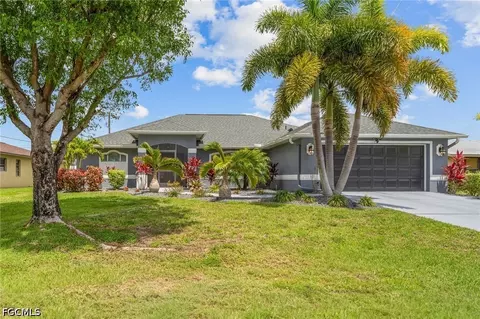 203 SE 14th Ct, Cape Coral, FL 33990