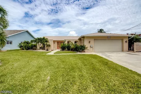 205 SW 8th St, Cape Coral, FL 33991