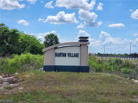 636 Nassau Cir, Labelle, FL 33935