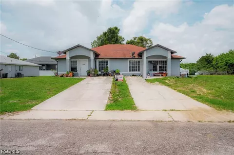 716-718 Ichabod Ave, Lehigh Acres, FL 33973