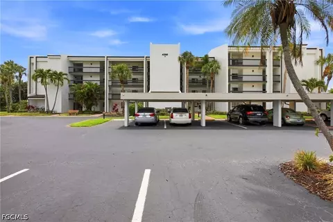 4586 Trawler Ct #303, Fort Myers, FL 33919