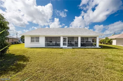 511 SE 24th St, Cape Coral, FL 33990