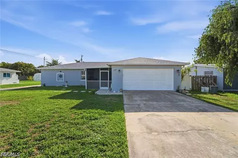 1385 Pine Ave, North Fort Myers, FL 33917