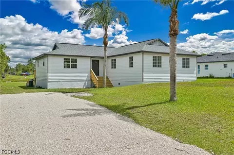 2912 28th St W, Lehigh Acres, FL 33971