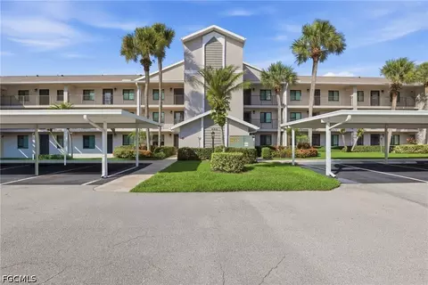 460 Fox Haven Dr #1206, Naples, FL 34104