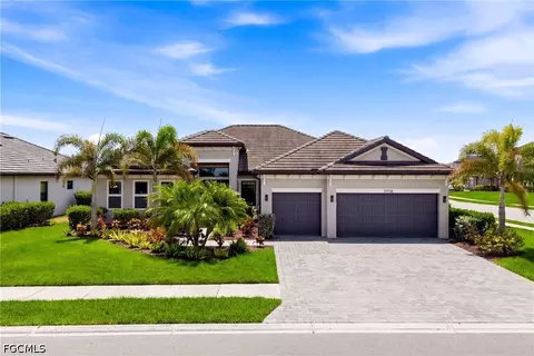 11718 Canopy Loop, Fort Myers, FL 33913