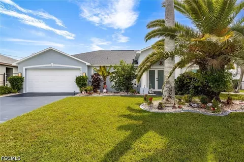 2017 SE 17th Pl, Cape Coral, FL 33990
