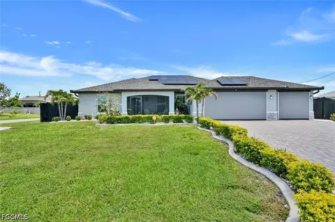 1811 SW 3rd Ter, Cape Coral, FL 33991