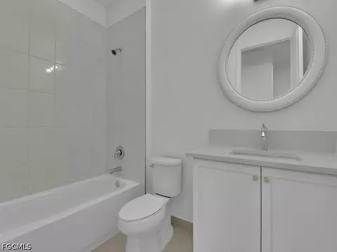 Bath - 20581 Fair Oak Ln, Estero, FL 33928 photo 4 of 5