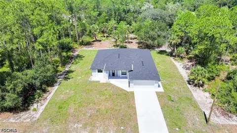 View/Area - 1621 Eighth Ave, Lehigh Acres, FL 33972 photo 4 of 4
