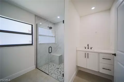 Bath - 1621 Eighth Ave, Lehigh Acres, FL 33972 photo 1 of 5
