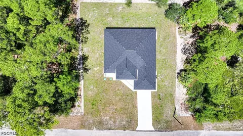 View/Area - 1621 Eighth Ave, Lehigh Acres, FL 33972 photo 3 of 4