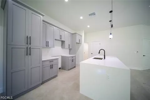 Kitchen - 1621 Eighth Ave, Lehigh Acres, FL 33972 photo 2 of 3