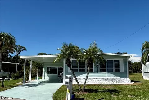 603 Pine Grove Ct, North Fort Myers, FL 33917
