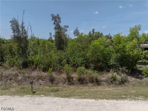 5951 Royal Okley Ln, Bokeelia, FL 33922