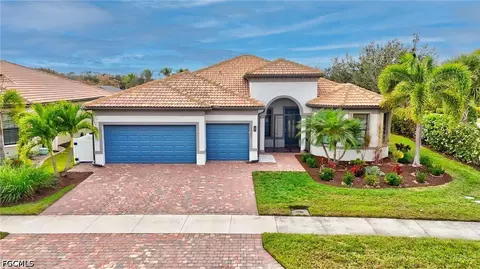 11701 Bowes Cir, Fort Myers, FL 33913