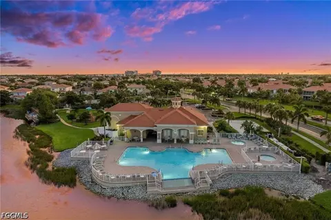 8830 Spring Mountain Way, Fort Myers, FL 33908