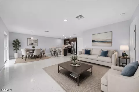 10535 Crossback Ln, Lehigh Acres, FL 33936