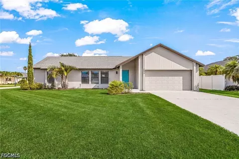 245 SW 44th Ter, Cape Coral, FL 33914