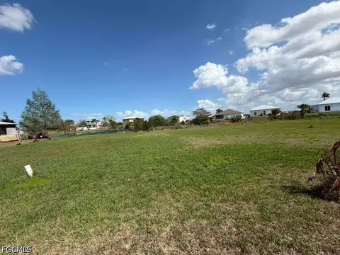 932-940 Meyerchick Dr SW, Moore Haven, FL 33471 photo 6