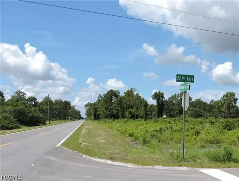 7717 20th Ter, Labelle, FL 33935 photo 2