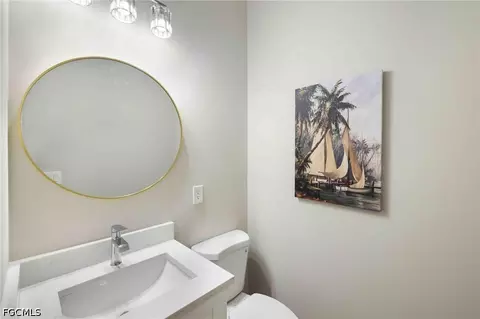 Bath - 38 Lark Dr, Placida, FL 33946 photo 4 of 4