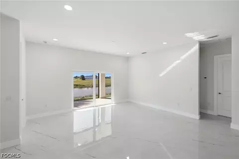 Living - 23 Wren Dr, Placida, FL 33946 photo 3 of 7