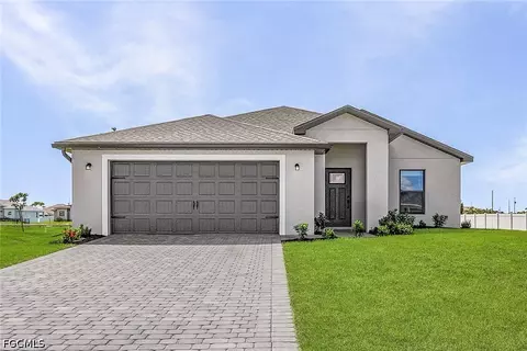 720 Goldrock Rd, Lehigh Acres, FL 33974