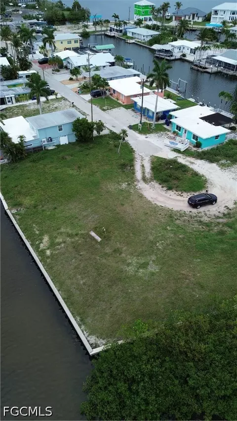 2638 Second St, Matlacha, FL 33993 photo 9