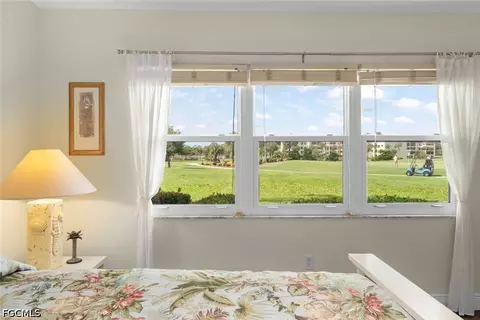 1747 Pebble Beach Dr #113, Fort Myers, FL 33907