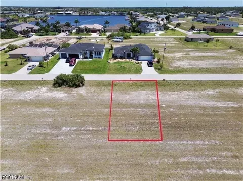3510 NW 45th Ave, Cape Coral, FL 33993