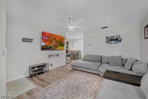 Living - 2003 Clipper Ter, Labelle, FL 33935 photo 1 of 1