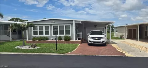 218 Nicklaus Blvd, North Fort Myers, FL 33903