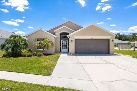 1504 Honor Ct, Lehigh Acres, FL 33971