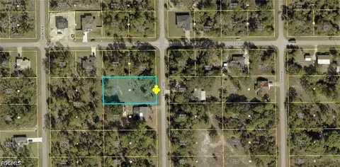 821 Abbott Ave, Lehigh Acres, FL 33972