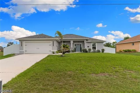 2715 NW 7th St, Cape Coral, FL 33993